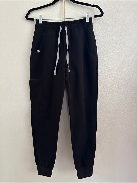 Figs | Pants & Jumpsuits | Figs Black Jogger Scrub Pants | Poshmark
